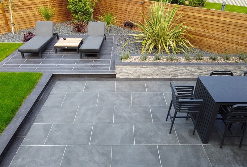 Gạch lát sân vườn 60x60 màu đậm