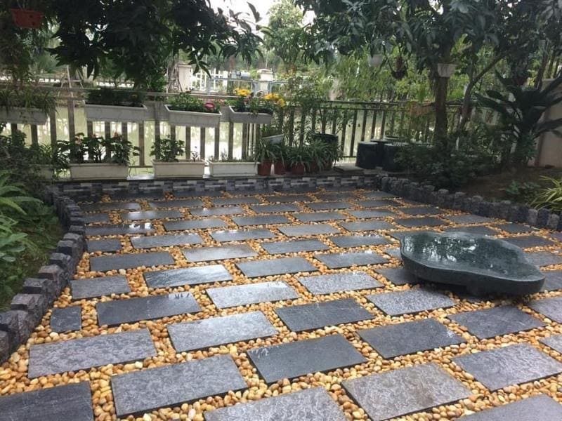 gạch lất sân vườn hiện nay