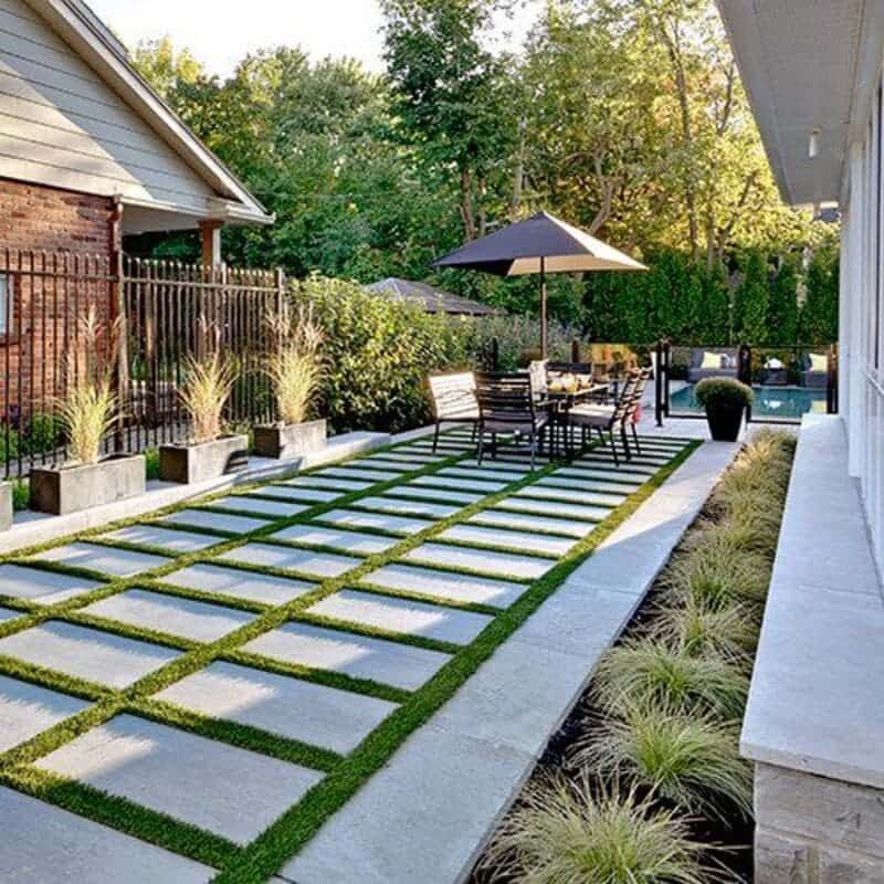 Gạch Lát Sân Vườn trồng cỏ Granite