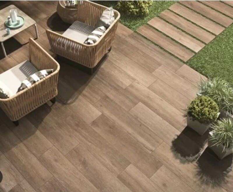 Gạch Lát Vân Gỗ Nâu Đậm