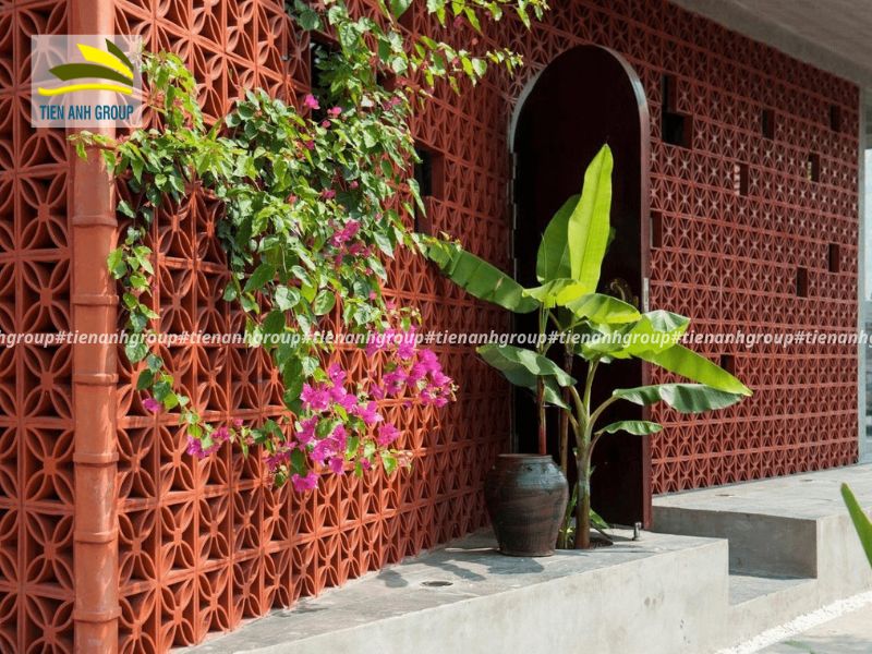 Gạch bông gió hình lá cây